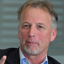 Warren Strobel als Self