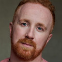 John Sandeman als Policeman in Alleyway