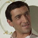 Maxwell Shaw als Hackett