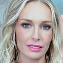 Ali St. Claire als Self - Host