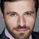 Daniel Kovačević als Head doctor