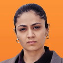 Purvi Vyas als Chandrika(Mother-in-law of Arvind)