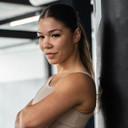 Chellina Chirino als Mighty Mika