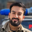 Aamir Firdous als Police Inspector