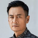 Wang Zhigang als Chief Prosecutor Wu
