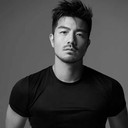 梁傑理 als Lei Qi