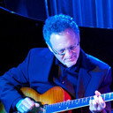 Bob Mann als Lead Guitar