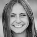 June Gentry als Chrissy