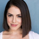 Kathryn Feeney als Tamara the Pharmacy Employee