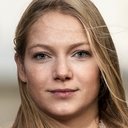 Saga Garðarsdóttir als Police officer