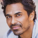 Tarun Shetty als Dr. Morar
