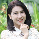 Angela Chan als Yue Feng