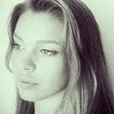 Victoria Mae Gatts als Coed Tour Leader