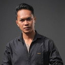 Imanuel Yehezkiel als John Effendi
