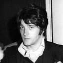 Justin de Villeneuve als Courtier (uncredited)