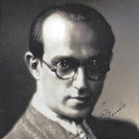 Renato Murce als Hugo Stampa