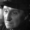 Irena Netto als Old Woman (uncredited)
