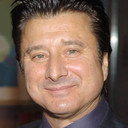 Steve Perry als King Arthur (singing voice)