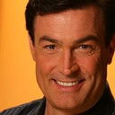 Daniel McVicar als Capitano Bell