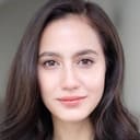 Pevita Pearce als Nani Wijaya / Sri Asih