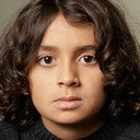 Naïm Naji als Roland Perez (5-7 years old)