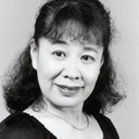 荘司美代子 als Monica Arno