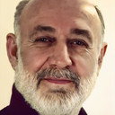 Doğan Turan als Otelci