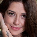 Priscila Sol als Thelma Paixão