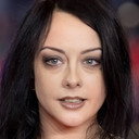 Alessa Savage als Chloe Cam