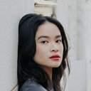 Jae Mei als Ashton