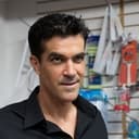 Jeff Pangman als Dr. Pinto