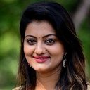 Priyanka Nair als Annie Joseph