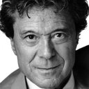 Lionel Blair als T.V. Floor Manager