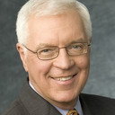 Bill Press als Self (Newscaster #2)