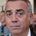 Massimo Ghini als Roberto Rossellini