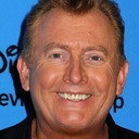 Robb Cullen als Coroner