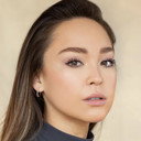 Naomi J. Ogawa als Kate