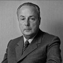 Giorgio Bassani als Self (archive footage)