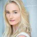 Maude Green als Nicole