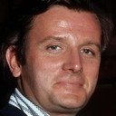 Jack De Mave als Mr. Cooper