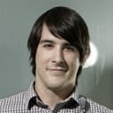 J.G. Quintel als Tall clerk (voice)