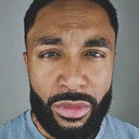 Sofian Francis als Guerilla