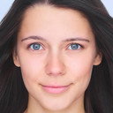 Ashley Poulin als Birding for Beginners Kid