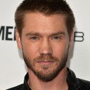 Chad Michael Murray als Henry