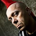 Wattie Buchan als Self