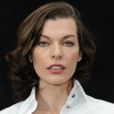 Milla Jovovich als Lucetta