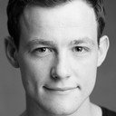 Alan Mahon als Toucan Bartender