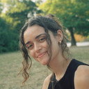 Ana de Assis, Director