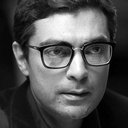 Alyy Khan als Bashir