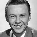 Jimmy Lydon als Pierre d'Arc, Joan's younger brother